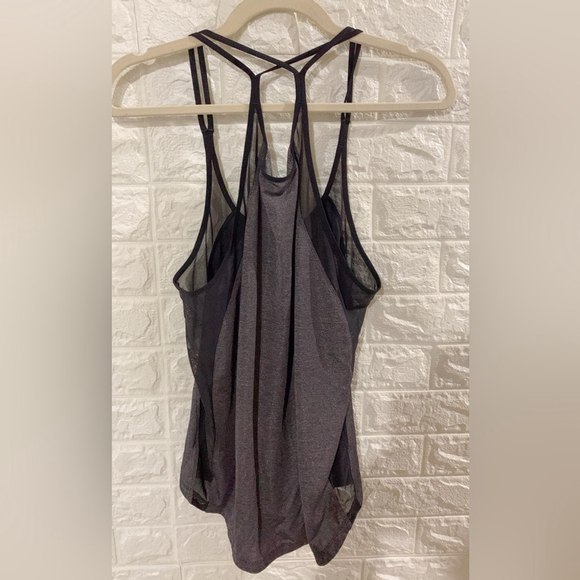 Excellent Condition Lululemon Run Off-Route Tank Heathered Black / Black | Light - Picture 4 of 8